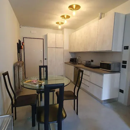 Cavallerizza Flat Apartment Brescia